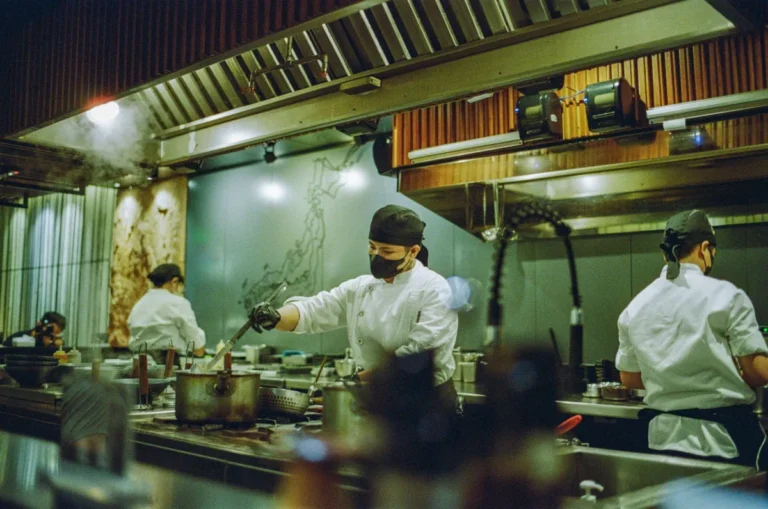 Balancing Flavor Profiles in a Commercial Kitchen: Tips That Actually Work (And When They Don’t)