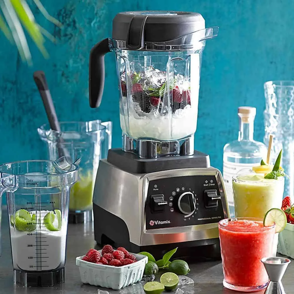 Best Commercial Blenders for Smoothies: Power and Performance