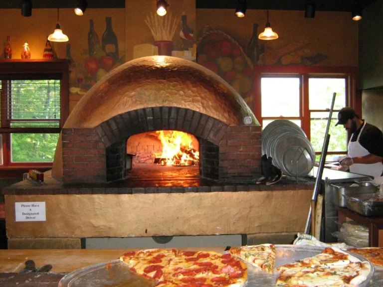 Nashville Eats: Finding Your Restaurant's Best Pizza Oven