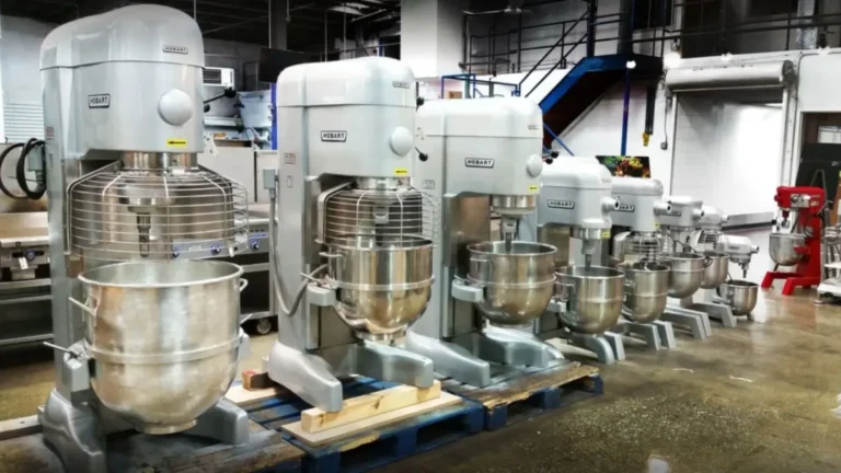 Choosing the Right Commercial Mixer: A Comprehensive Guide