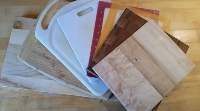 Choosing the Right Cutting Board: Wood vs. Plastic