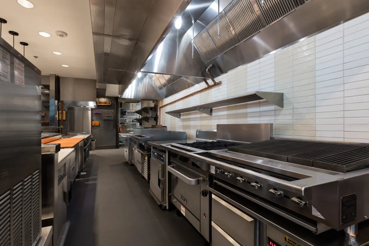 Small Restaurant, Big Impact: How to Optimize Your Commercial Kitchen Space Without Breaking the Bank