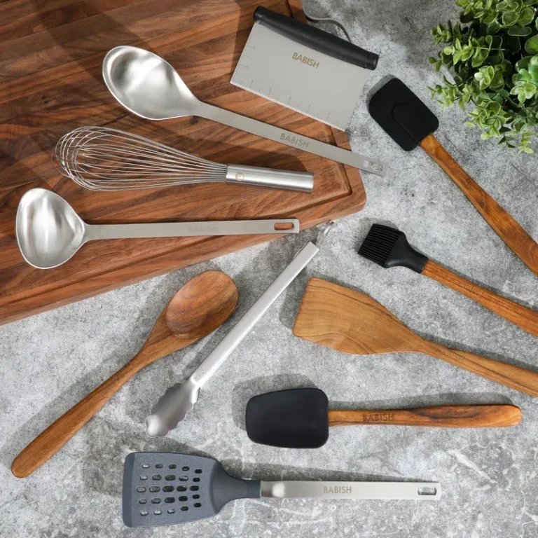 Essential Cooking Tools for Tiny Home Living
