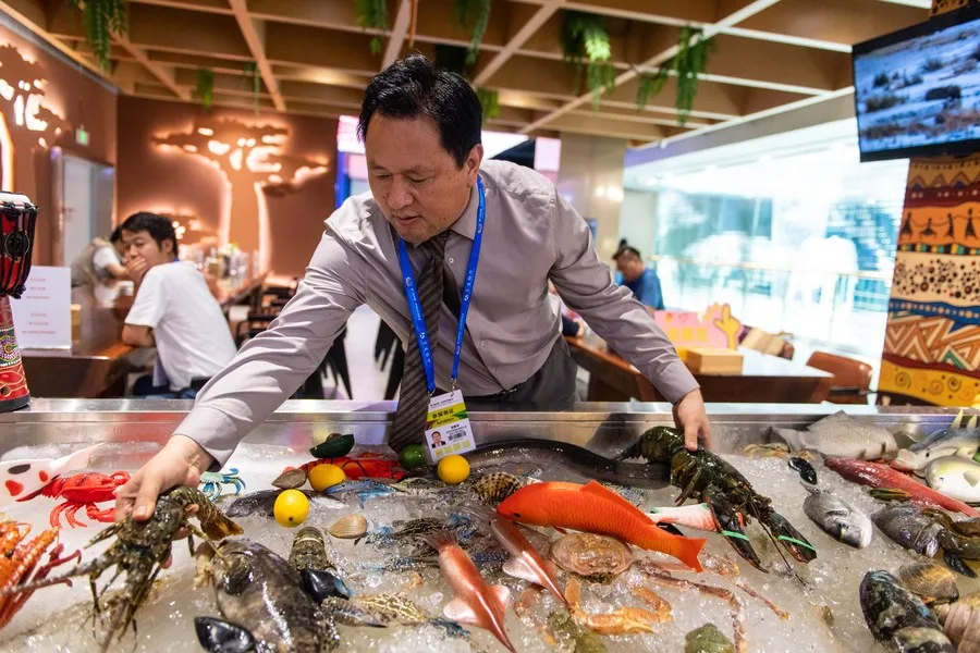 Essential Kitchen Equipment for Seafood Restaurants