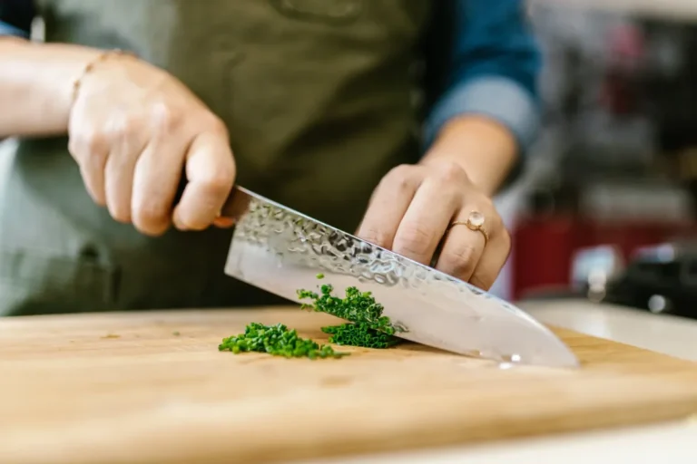 Commercial Kitchen Knife Skills: Real Efficiency Hacks