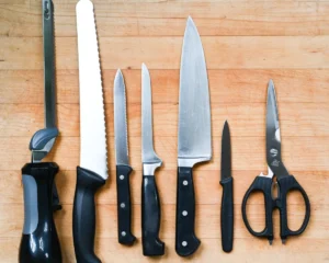 The Only 5 Essential Knives Every Home Cook Actually Needs (And Why You’re Probably Overcomplicating It)