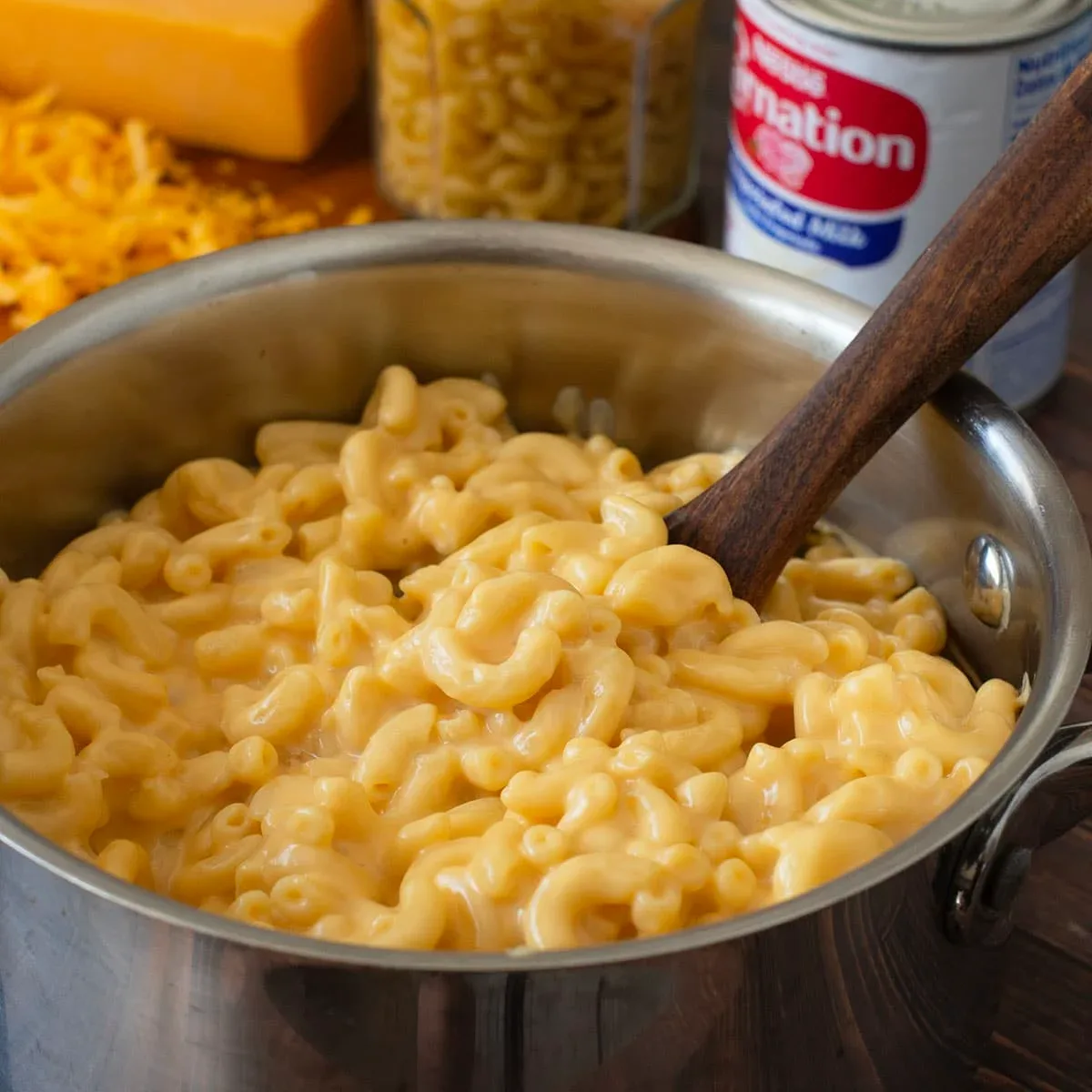 Evaporated vs. Regular Milk for Mac & Cheese: The Ultimate Guide