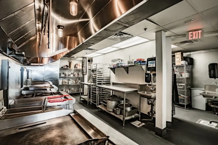The Ultimate Food Truck Commissary Kitchen Guide: Everything You Need to Know Before Rolling Out