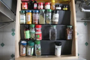 How to Organize Commercial Spice Storage for Maximum Efficiency (Without Losing Your Mind)