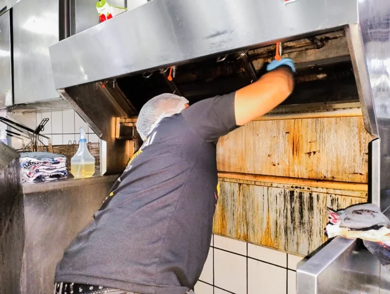 How to Reduce Grease Buildup in Kitchen Hoods: A Chef’s No-Nonsense Guide to a Cleaner, Safer Kitchen