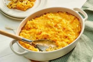 How to Scale Mac and Cheese Recipes for Commercial Kitchens Without Losing That Homemade Magic