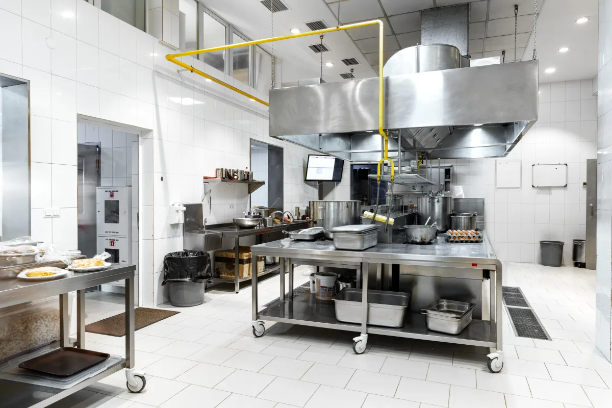 How to Store Honey in a Commercial Kitchen: Best Practices You’re Probably Overlooking