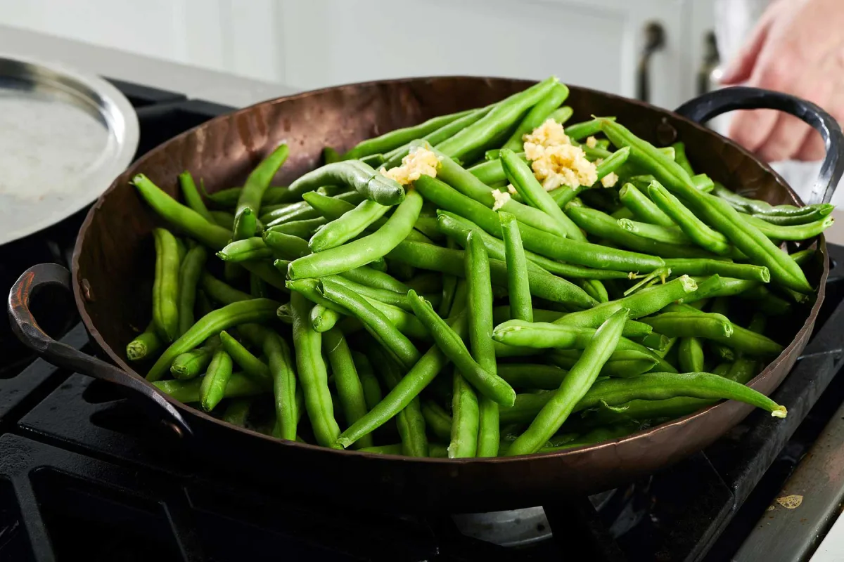 The Ultimate Guide to Cooking Long Green Veggies in a Pan