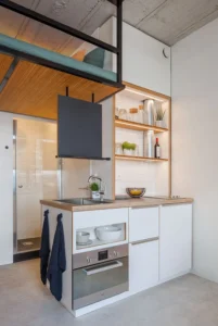 Maximize Small Apartment Space: Smart Living Tips