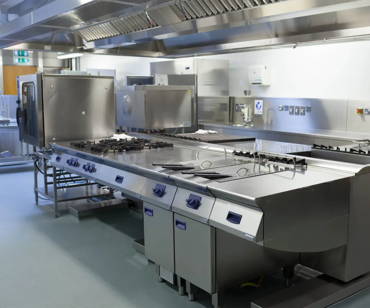 Maximizing Space in Small Commercial Kitchen Design