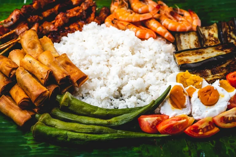 Must-Try Dishes to Taste Your Country's Cuisine: A Culinary Journey