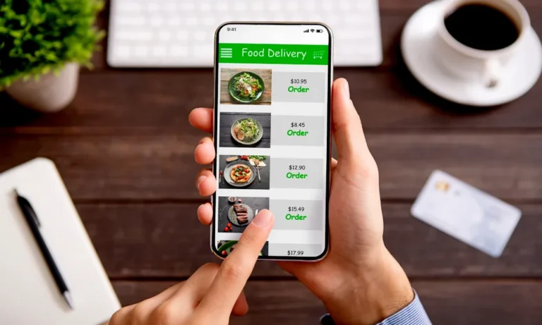 Online Orders Soar: Optimizing Your Restaurant Website