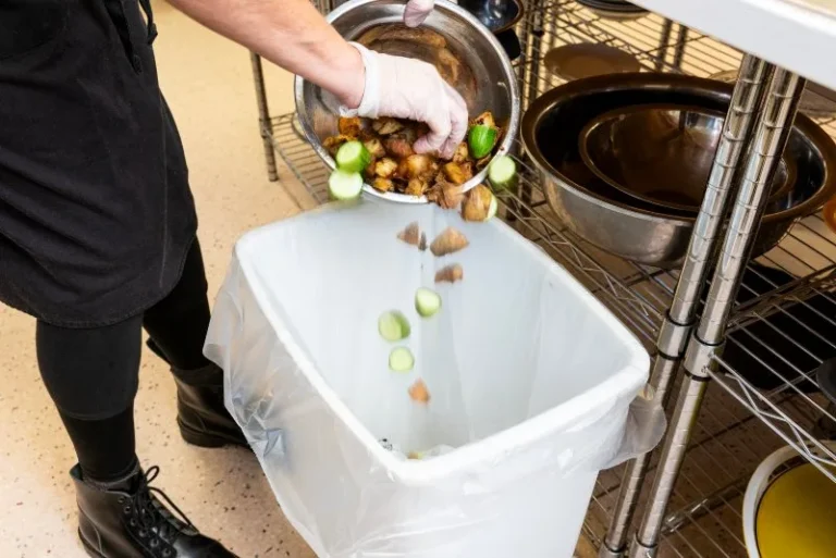 Reducing Food Waste in a Restaurant Kitchen: A Comprehensive Guide