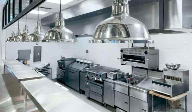 Restaurateur Key Info: What You Need to Know Before Launch