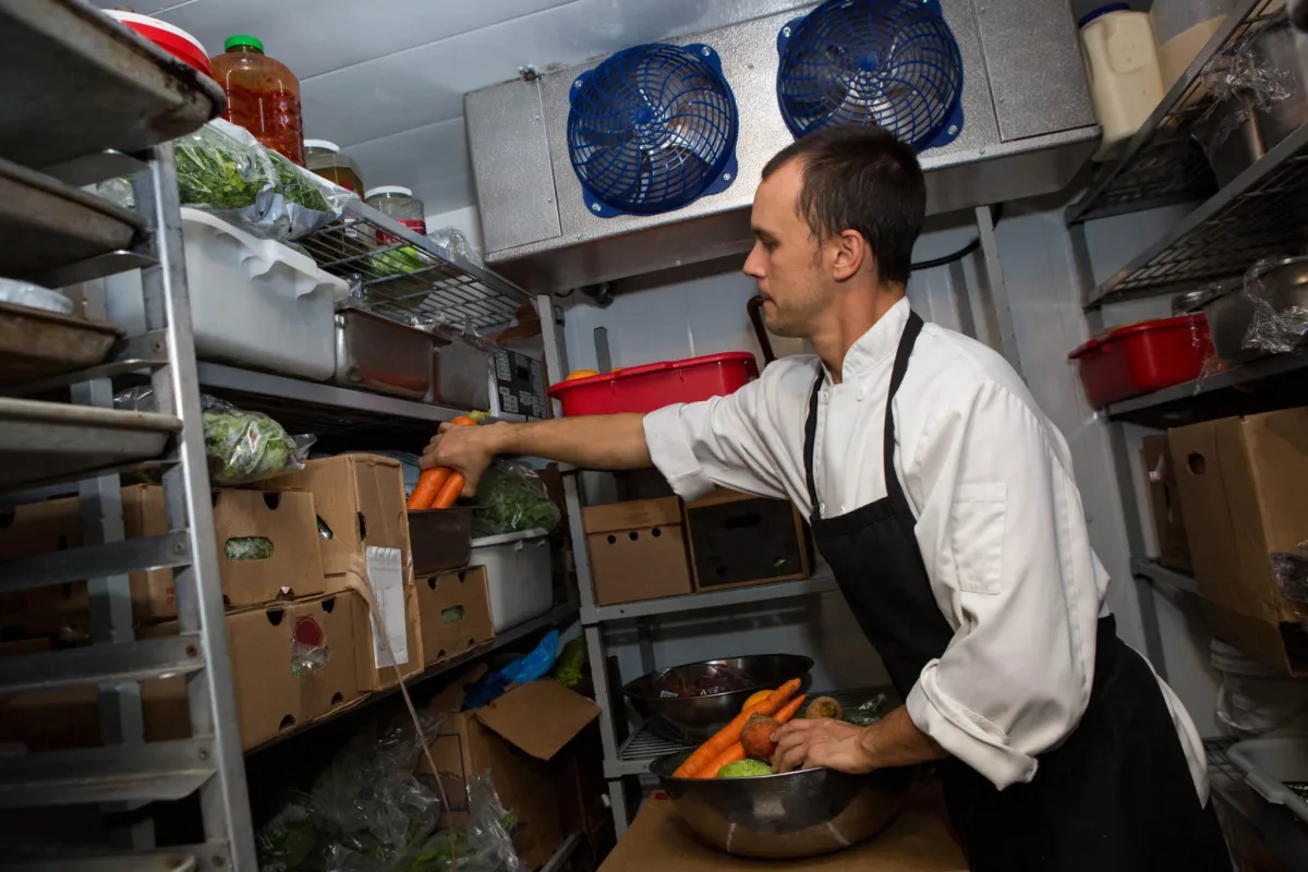 Small Business Inventory Management Hacks: Tips and Tricks for Efficient Stock Control