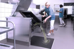 To Drain or Not to Drain: The Great Spaghetti Debate in Commercial Kitchens