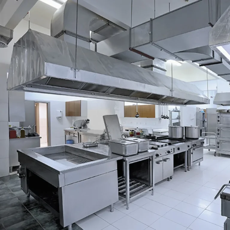 Commercial Kitchen Airflow: A No-Nonsense Ventilation Guide