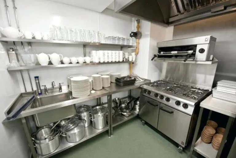 Top Commercial Kitchen Equipment for Small Spaces