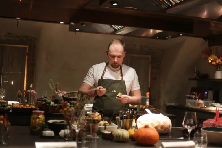 What’s Cooked on Monday Nights? - A Deep Dive into Weekly Culinary Rituals