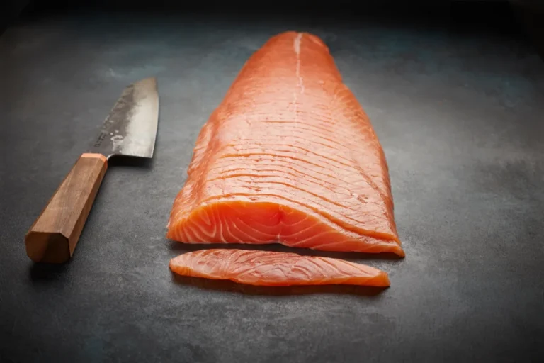 Where to Buy Sashimi Salmon in the UK: A Comprehensive Guide