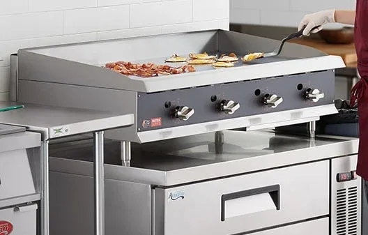 Choosing the Best Commercial Kitchen Equipment for Your Restaurant