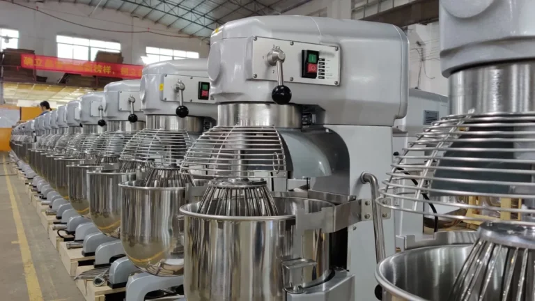 Best Commercial Mixers for Bakeries: Making the Right Choice