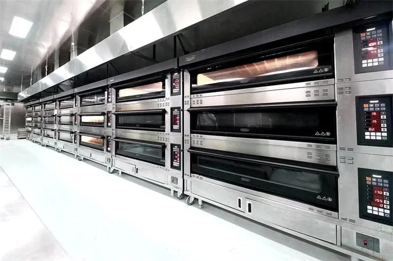 Best Commercial Ovens for Bread Baking: Baker's Hot Picks