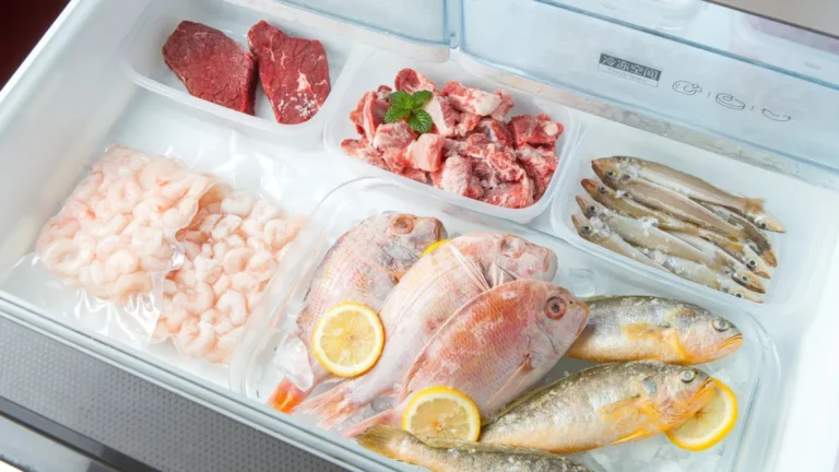 Best Practices for Storing Seafood in a Commercial Kitchen