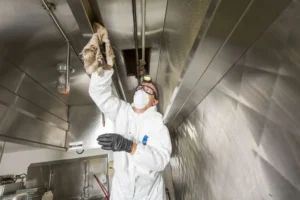 Commercial Hood Cleaning: Keeping Your Kitchen Safe & Spotless