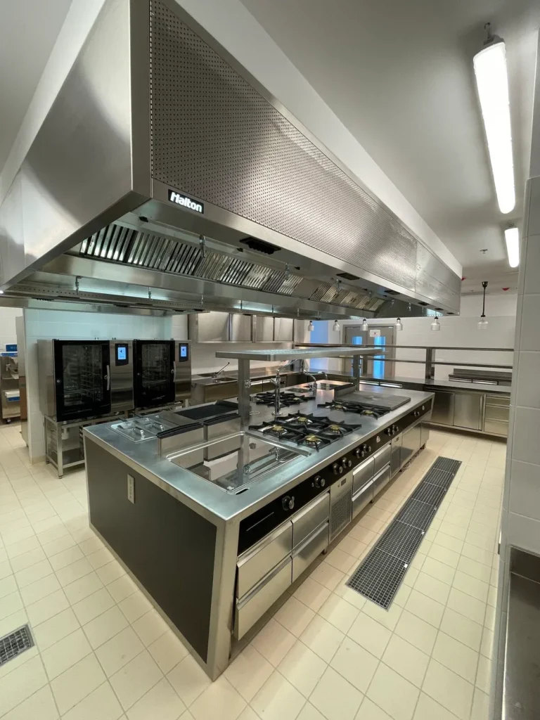 Commercial Kitchen Design: Build a Smooth-Running, Efficient Kitchen