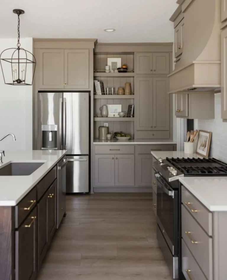 Custom Kitchen Layouts: Design a Space That Truly Fits You