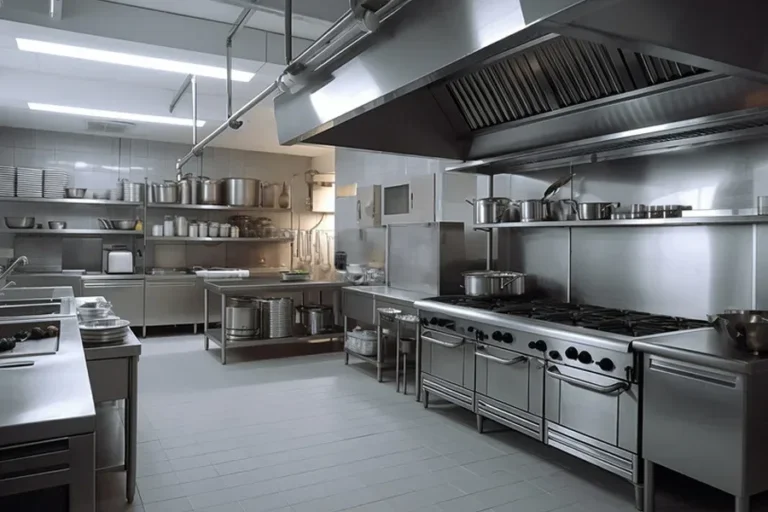 Must-Have Restaurant Equipment for Small Spaces: Maximizing Efficiency