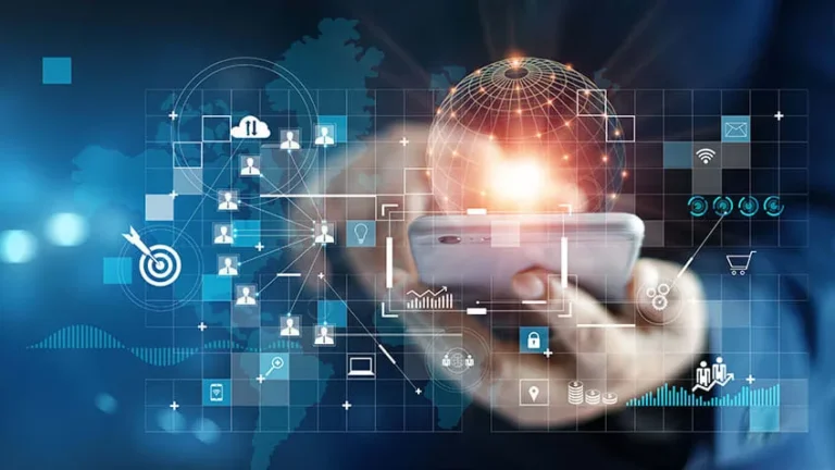How Technology is Revolutionizing Modern Restaurant Operations: A Deep Dive