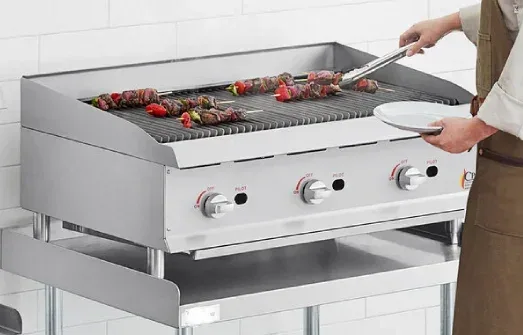 Top Commercial Kitchen Equipment for Summer Grilling