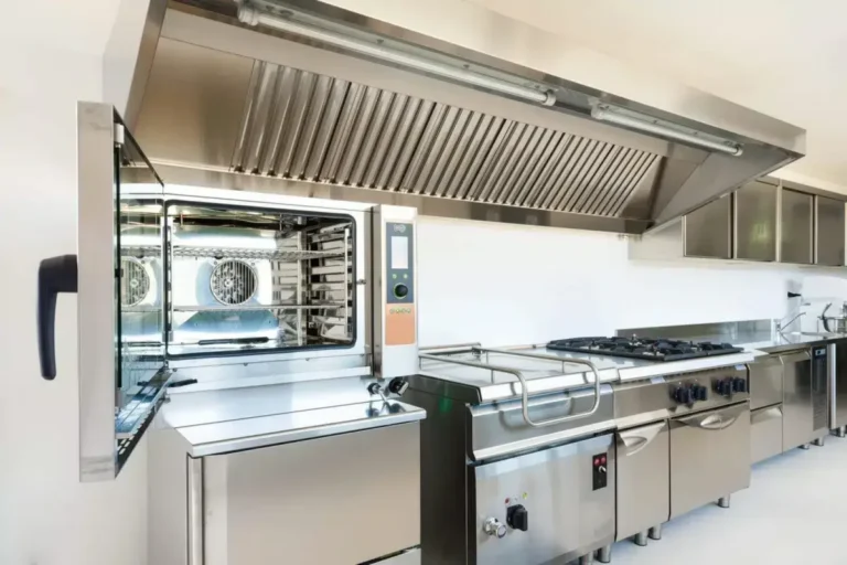 Top Commercial Kitchen Equipment Must-Haves for 2025